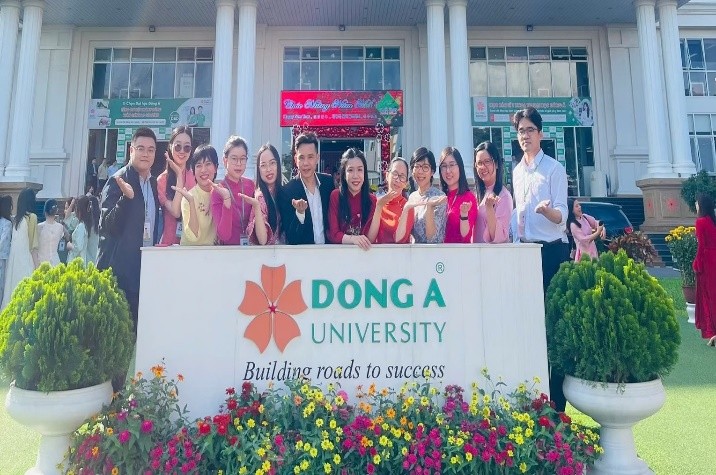 đội ngũ giảng viên ngành ngôn ngữ trung giàu kinh nghiệm