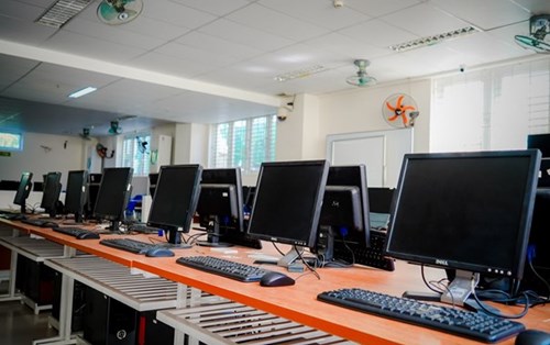 Đại học Đông Á đẩy mạnh hợp tác đào tạo nguồn nhân lực công nghệ số
