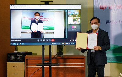 Hợp tác đào tạo và cung ứng nhân sự Ngôn ngữ Hàn cho Ngân hàng Woori